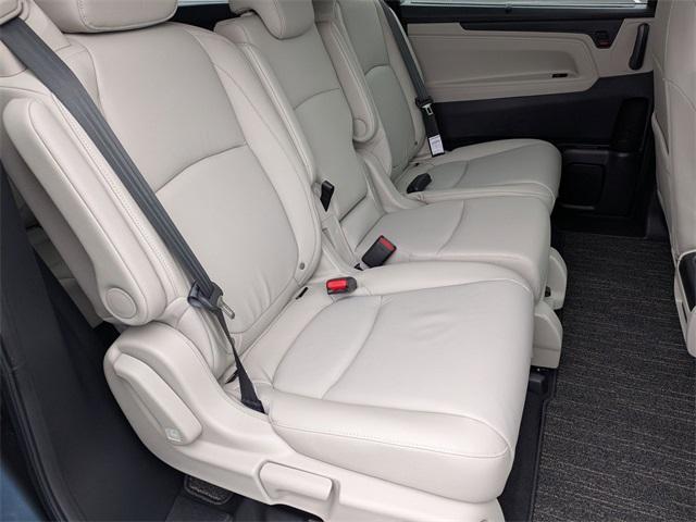 new 2026 Honda Odyssey car, priced at $44,290