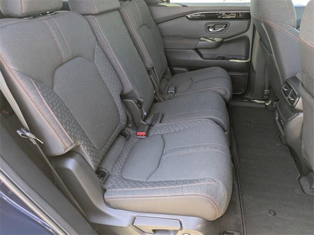 used 2025 Honda Pilot car, priced at $40,995