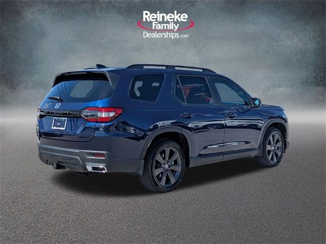 used 2025 Honda Pilot car, priced at $40,995