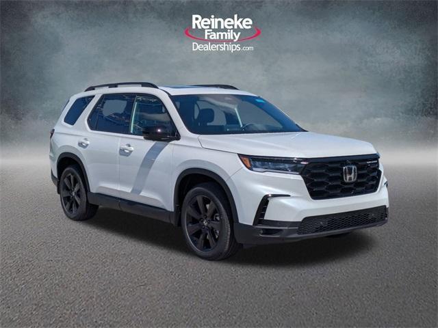new 2025 Honda Pilot car, priced at $57,475