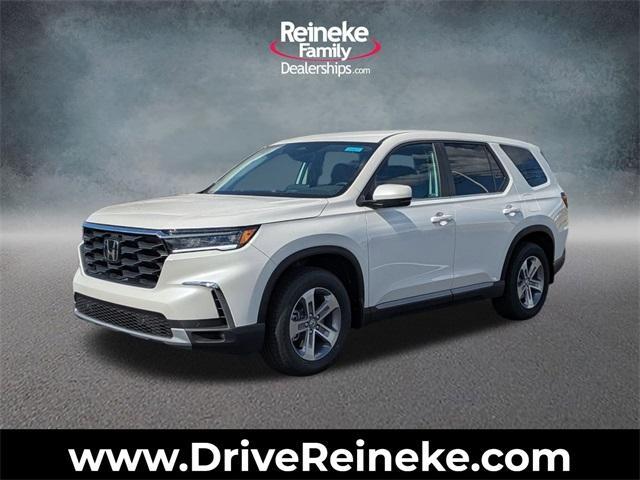 new 2025 Honda Pilot car, priced at $48,300