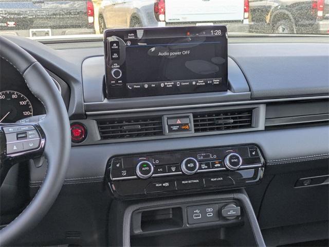 new 2025 Honda Pilot car, priced at $48,300