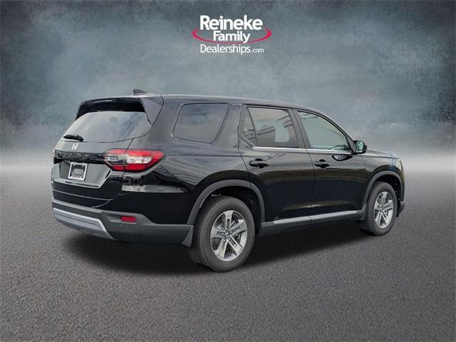 new 2025 Honda Pilot car, priced at $47,095