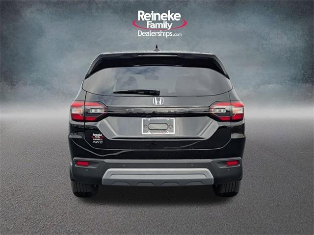 new 2025 Honda Pilot car, priced at $47,095