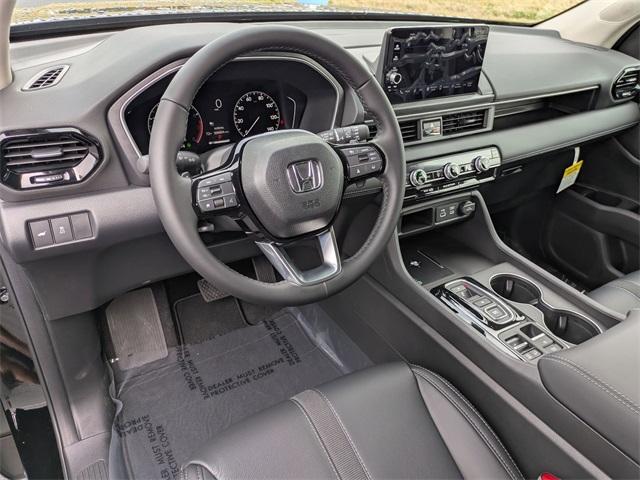 new 2025 Honda Pilot car, priced at $47,095