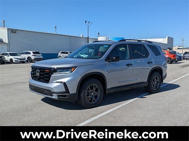 new 2025 Honda Pilot car, priced at $51,155