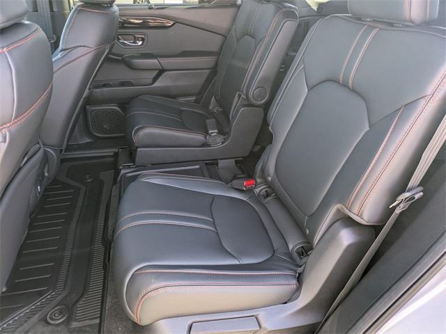 new 2025 Honda Pilot car, priced at $51,155
