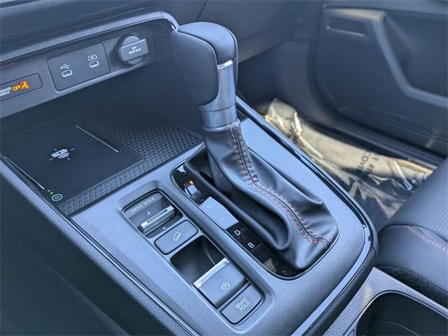 new 2026 Honda CR-V Hybrid car, priced at $41,675