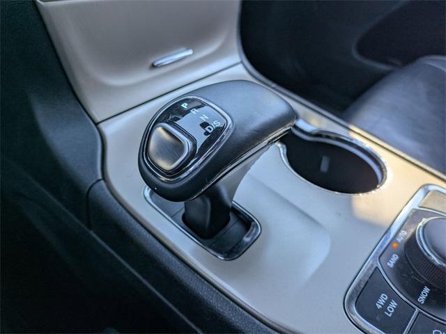used 2015 Jeep Grand Cherokee car, priced at $11,495