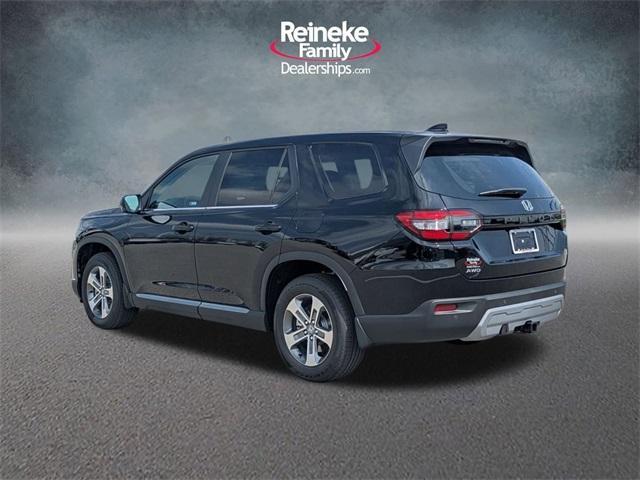 new 2025 Honda Pilot car, priced at $47,800