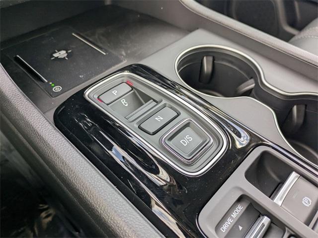 new 2025 Honda Pilot car, priced at $47,095