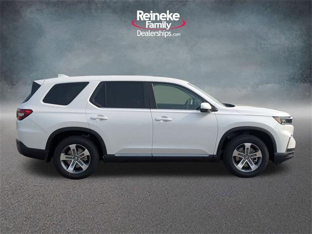 new 2025 Honda Pilot car, priced at $48,255