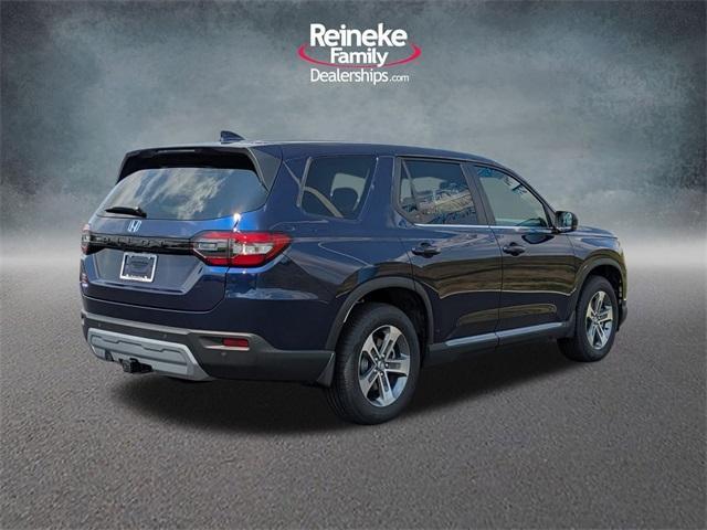 new 2025 Honda Pilot car, priced at $47,800