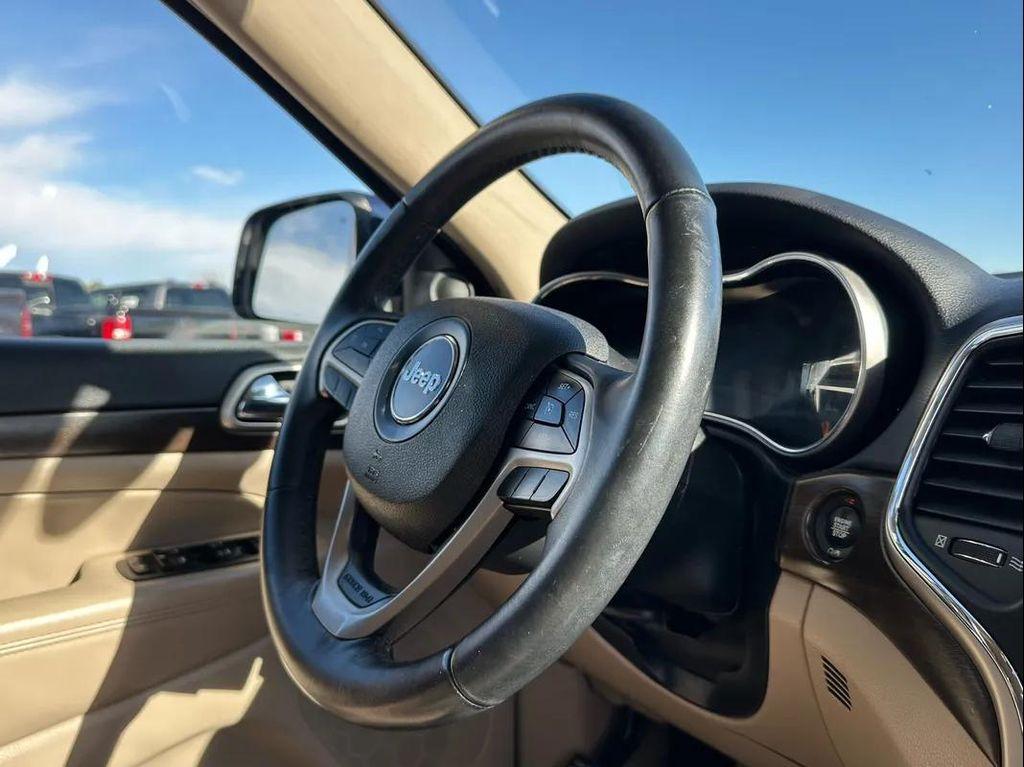 used 2017 Jeep Grand Cherokee car, priced at $14,490