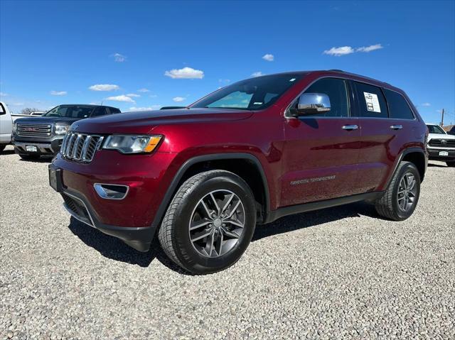 used 2017 Jeep Grand Cherokee car, priced at $17,400