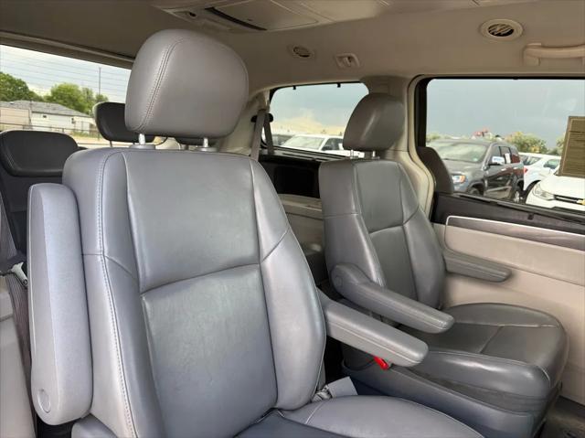 used 2010 Volkswagen Routan car, priced at $7,800
