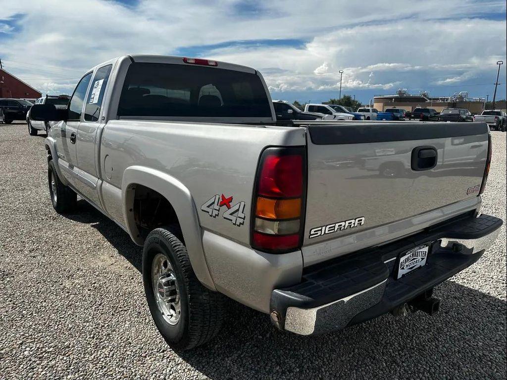used 2005 GMC Sierra 2500 car, priced at $12,980