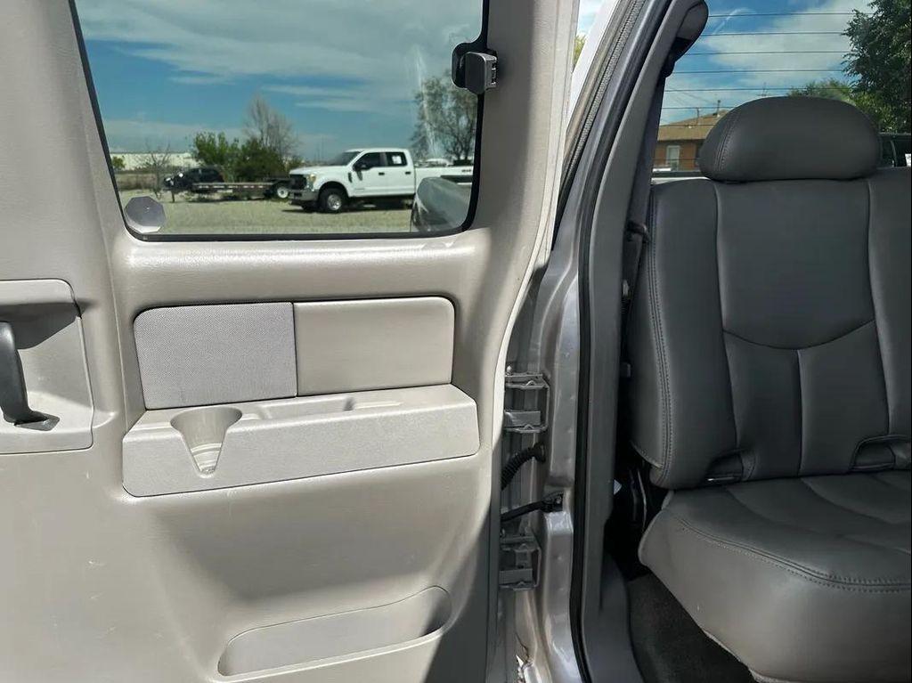 used 2005 GMC Sierra 2500 car, priced at $12,980