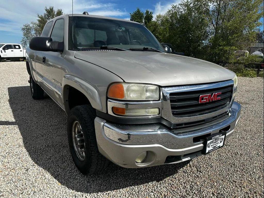 used 2005 GMC Sierra 2500 car, priced at $12,980