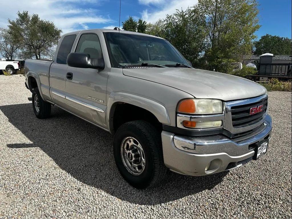 used 2005 GMC Sierra 2500 car, priced at $12,980