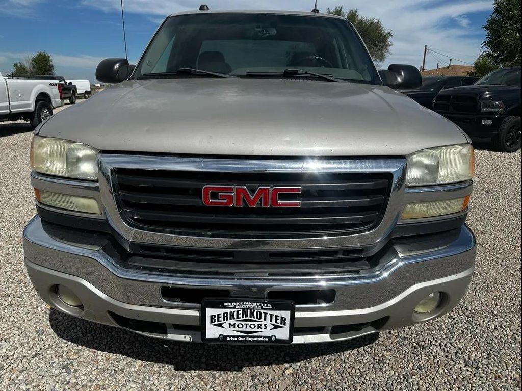 used 2005 GMC Sierra 2500 car, priced at $12,980