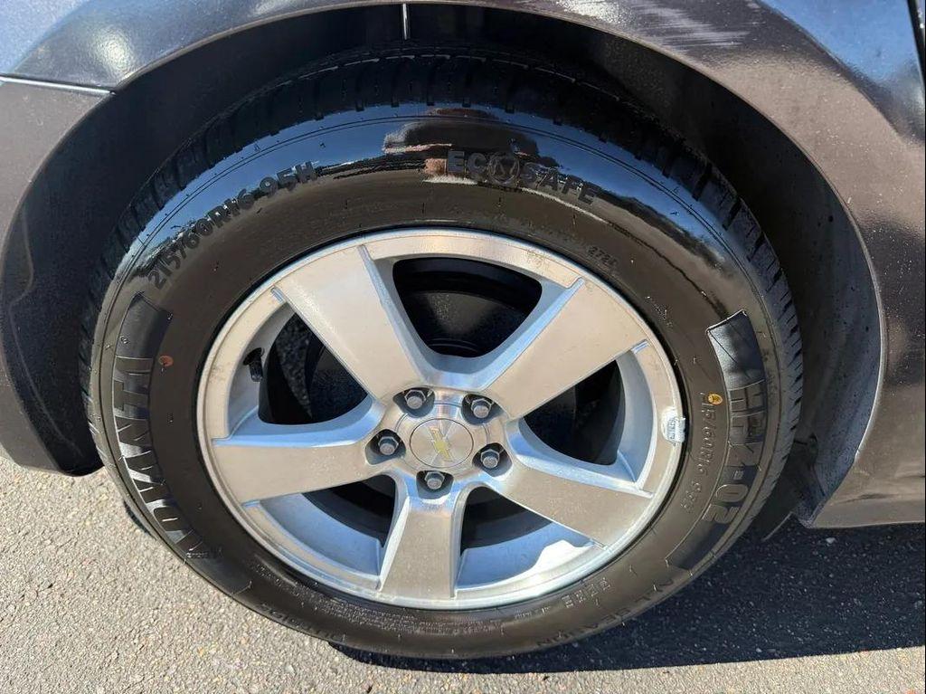 used 2014 Chevrolet Cruze car, priced at $4,998