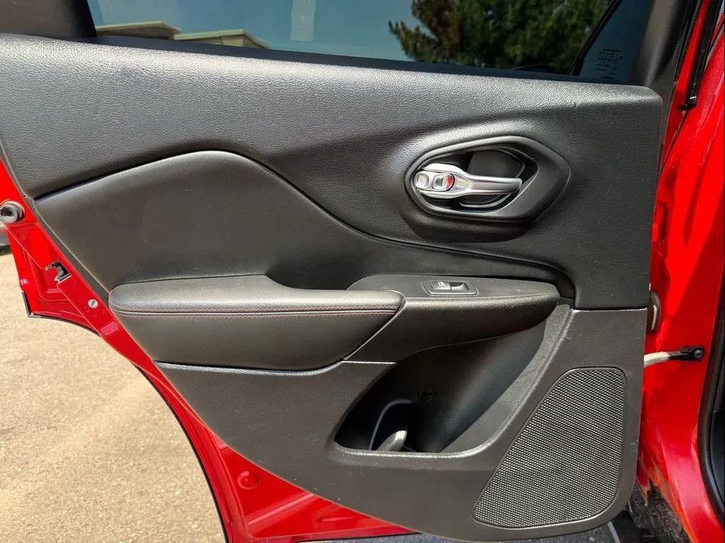 used 2019 Jeep Cherokee car, priced at $18,000