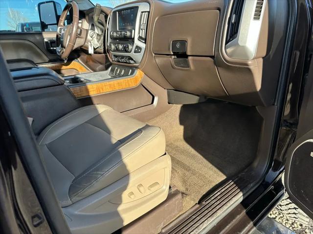 used 2018 GMC Sierra 2500 car, priced at $33,400