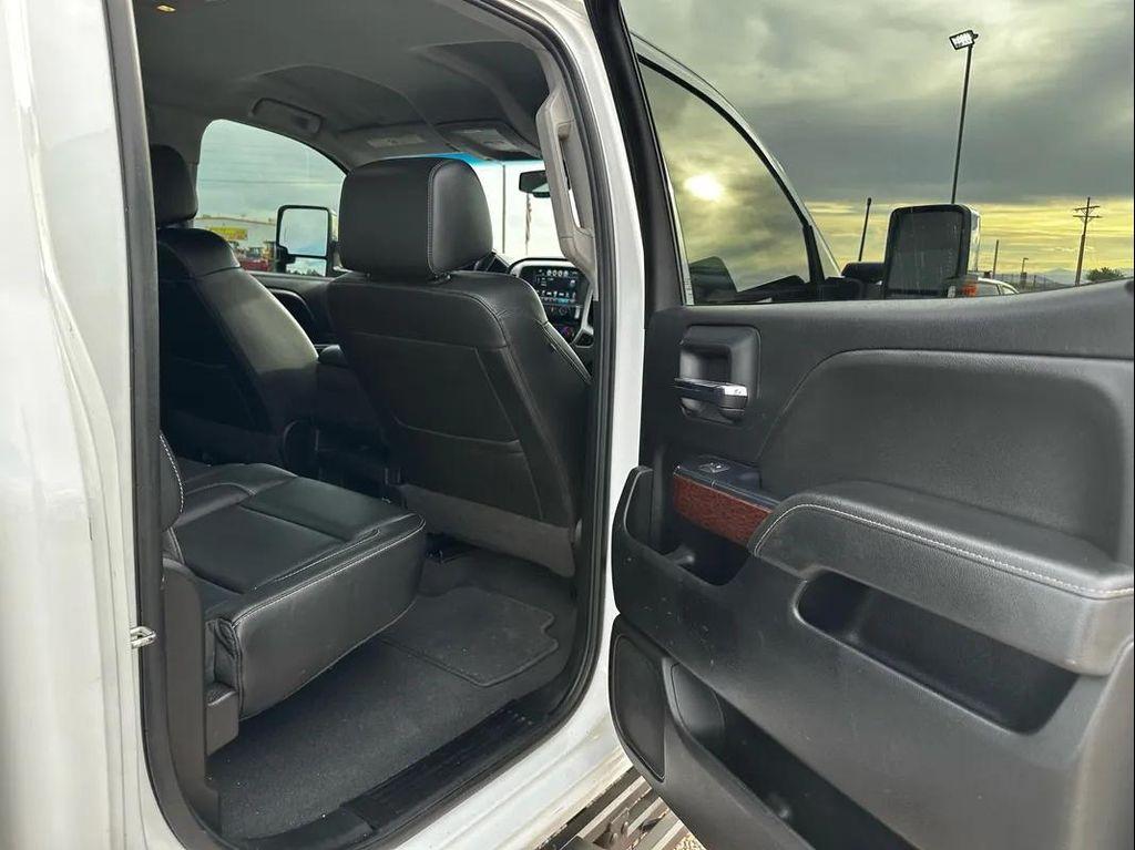 used 2019 GMC Sierra 2500 car, priced at $39,980