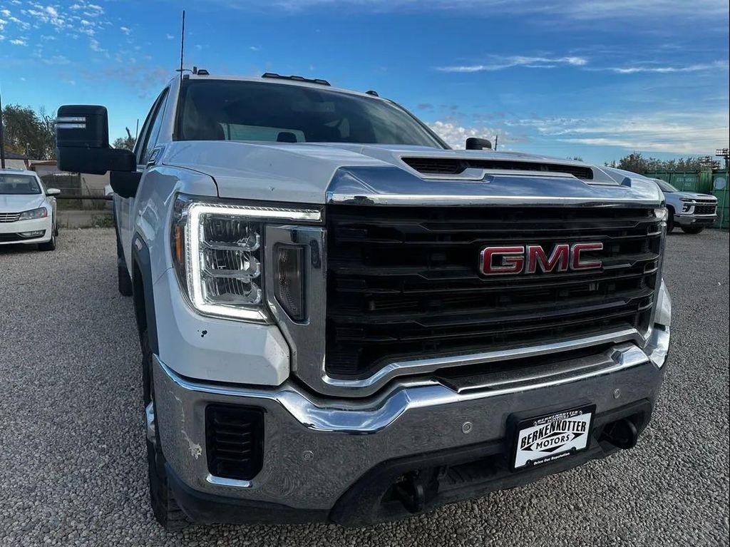 used 2022 GMC Sierra 2500 car, priced at $39,980
