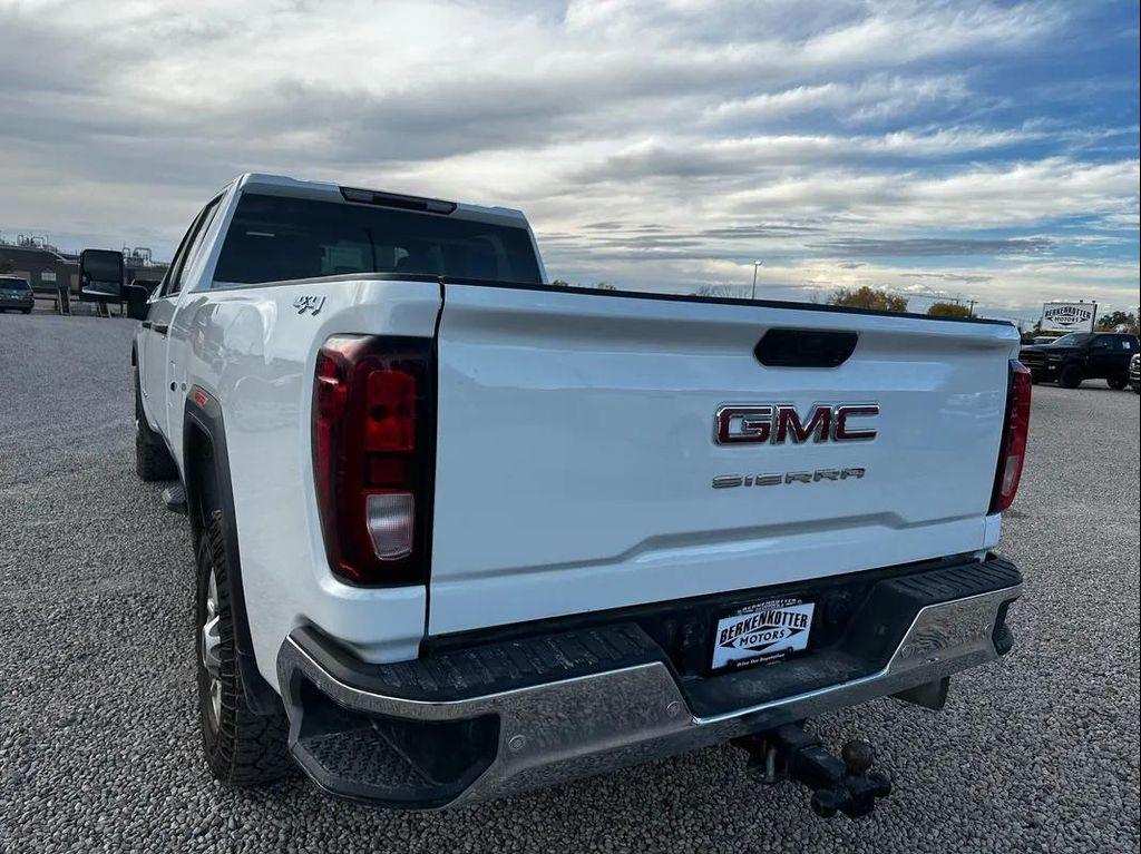 used 2022 GMC Sierra 2500 car, priced at $39,980