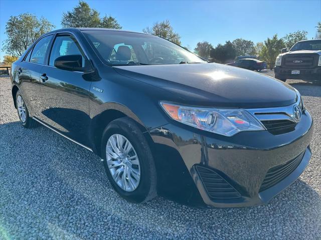 used 2014 Toyota Camry Hybrid car, priced at $12,850