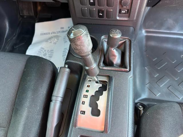 used 2007 Toyota FJ Cruiser car, priced at $15,980