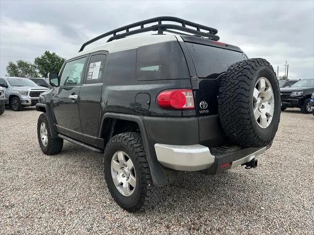 used 2007 Toyota FJ Cruiser car, priced at $15,700