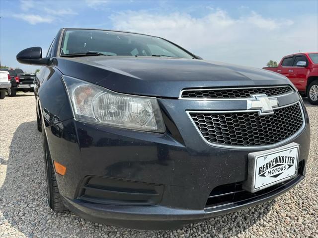 used 2014 Chevrolet Cruze car, priced at $9,100