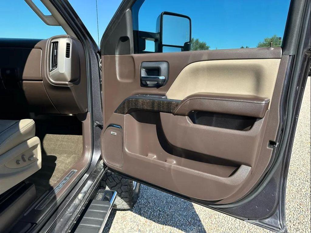used 2016 GMC Sierra 2500 car, priced at $35,400