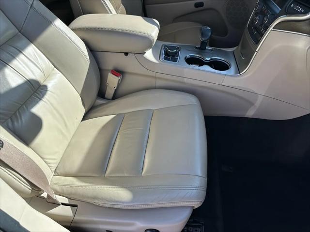 used 2015 Jeep Grand Cherokee car, priced at $12,995