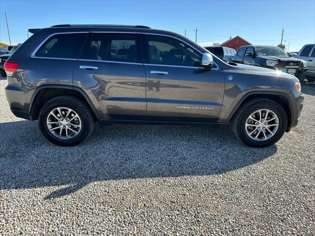 used 2015 Jeep Grand Cherokee car, priced at $12,995