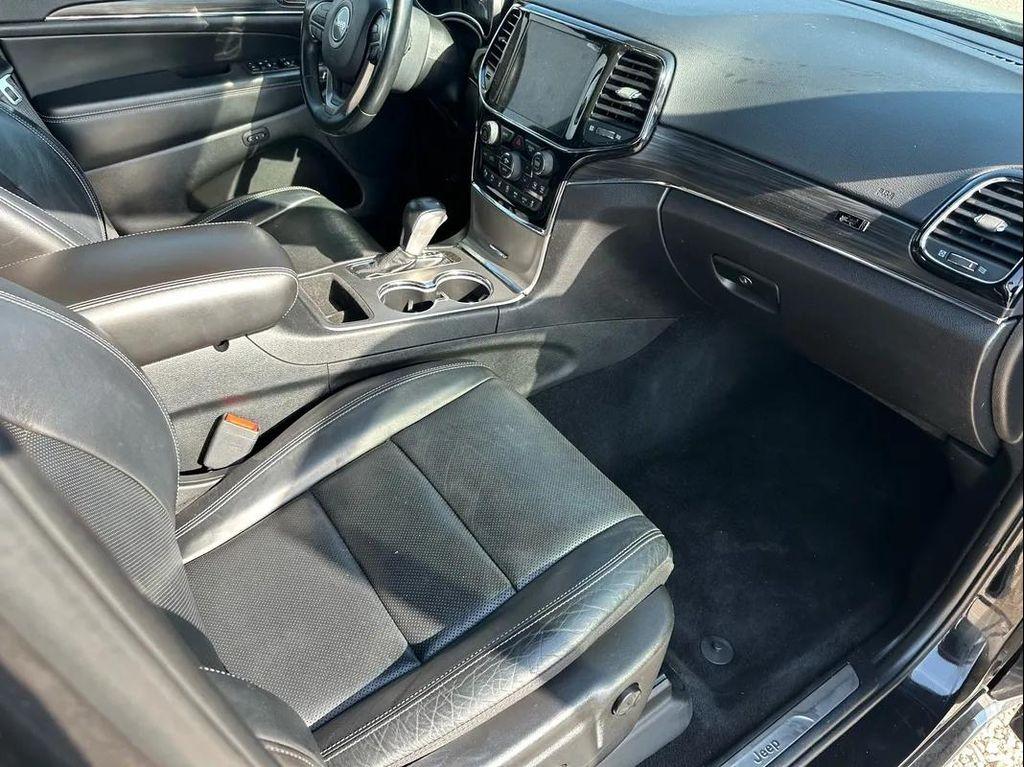 used 2021 Jeep Grand Cherokee car, priced at $19,905