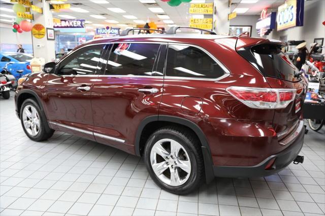 used 2015 Toyota Highlander car, priced at $21,850