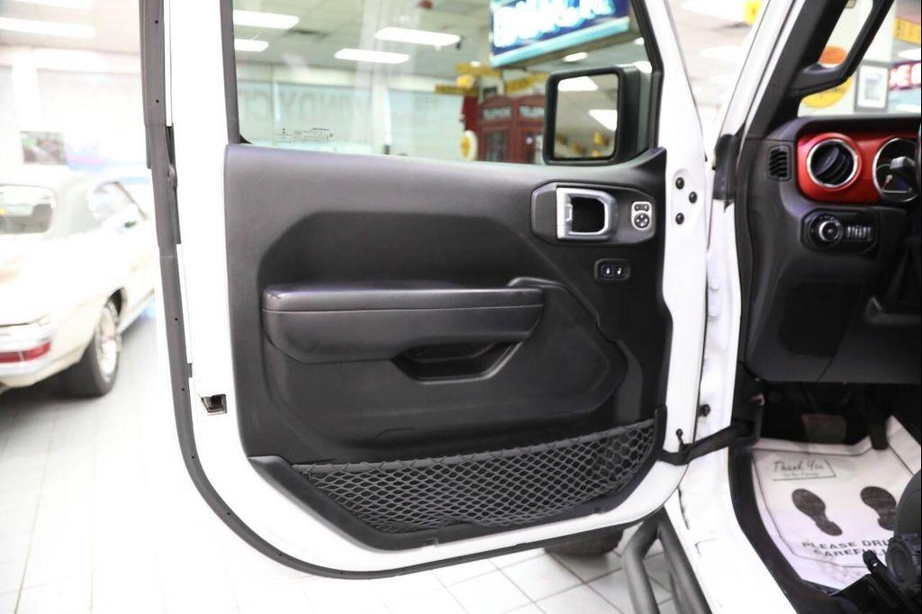 used 2019 Jeep Wrangler Unlimited car, priced at $26,896