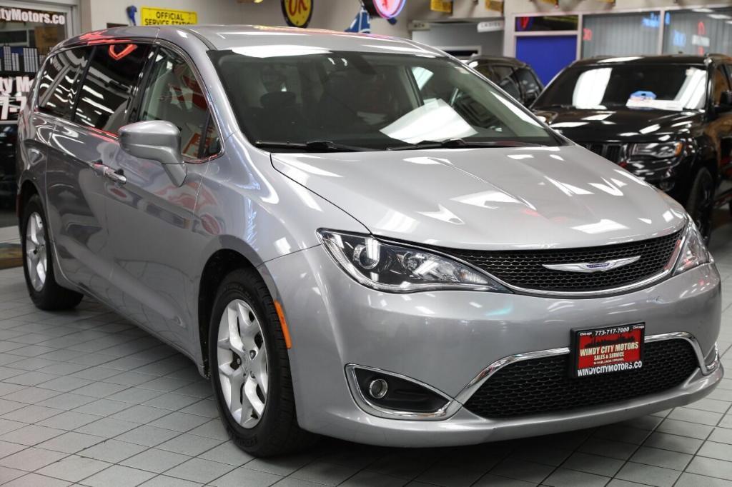 used 2018 Chrysler Pacifica car, priced at $25,850