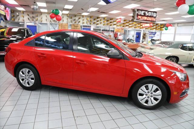 used 2015 Chevrolet Cruze car, priced at $9,896