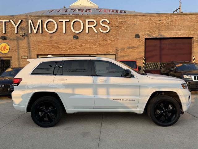 used 2015 Jeep Grand Cherokee car, priced at $17,896