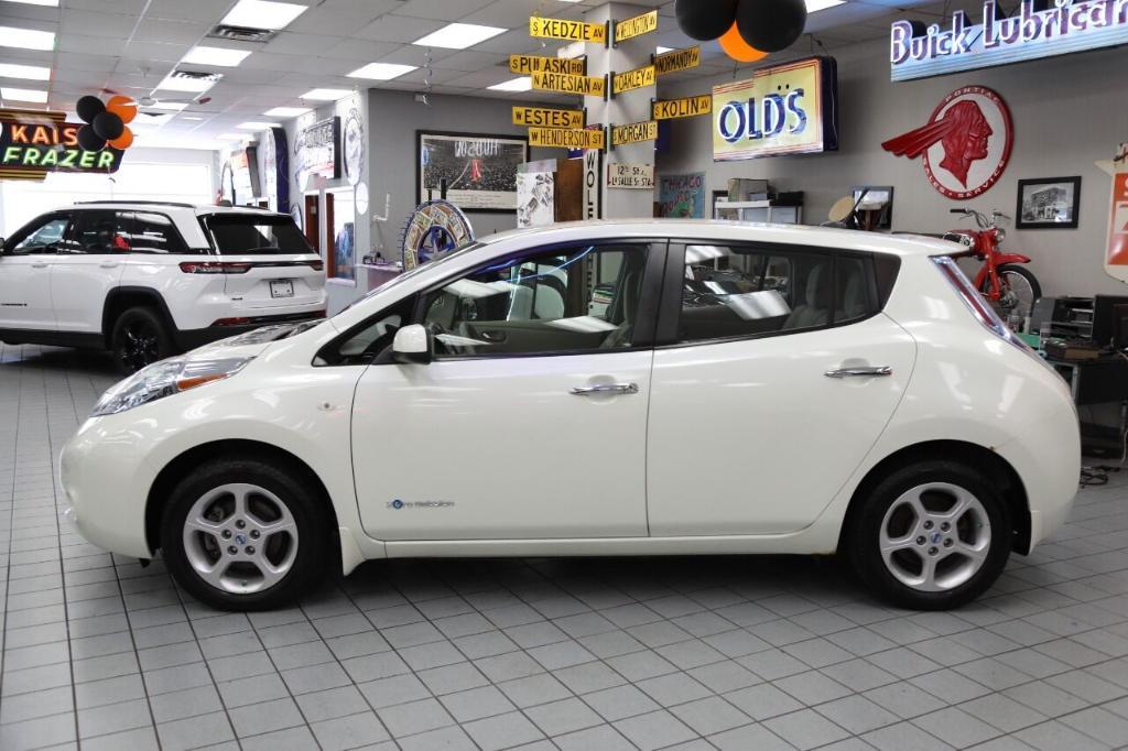 used 2012 Nissan Leaf car, priced at $6,850