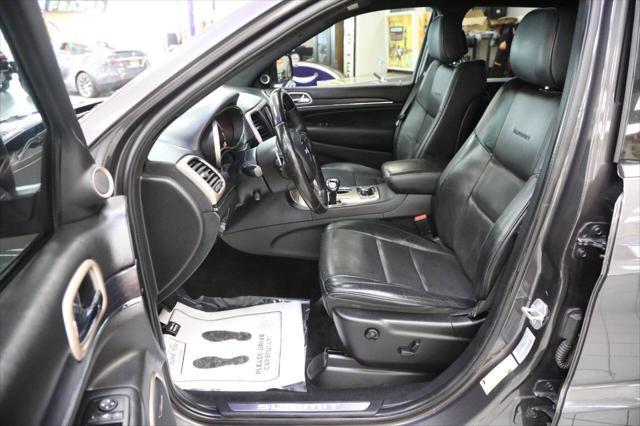 used 2015 Jeep Grand Cherokee car, priced at $23,896