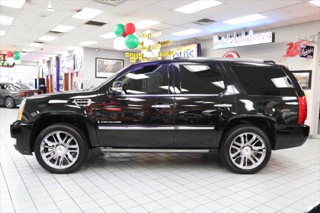 used 2009 Cadillac Escalade car, priced at $15,995