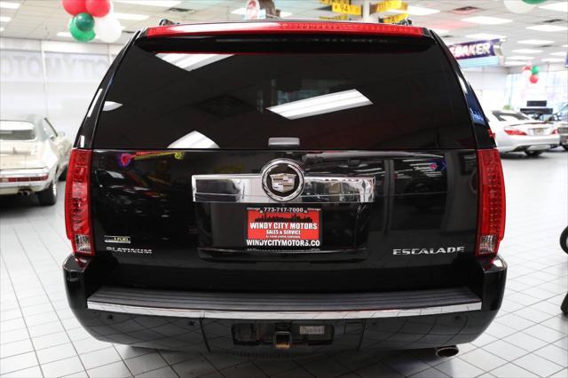 used 2009 Cadillac Escalade car, priced at $15,995