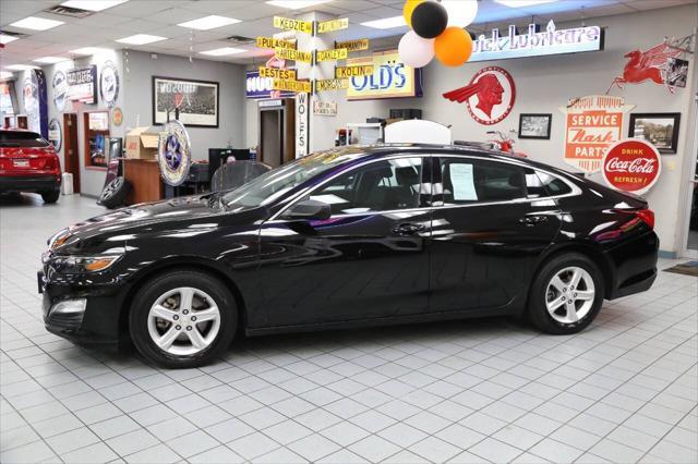 used 2021 Chevrolet Malibu car, priced at $18,995