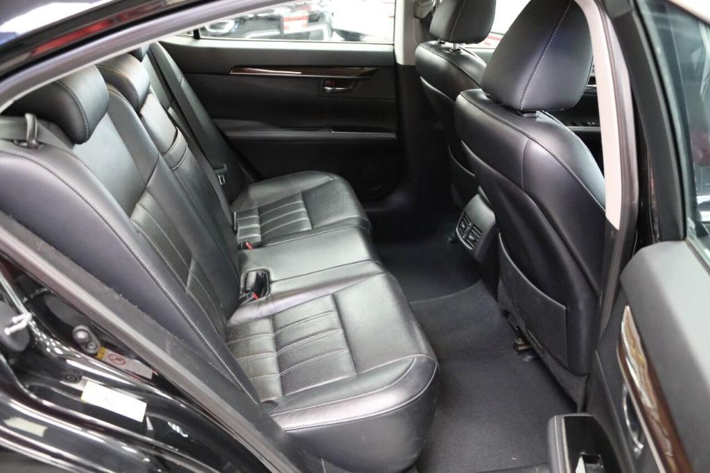 used 2016 Lexus ES 350 car, priced at $17,850